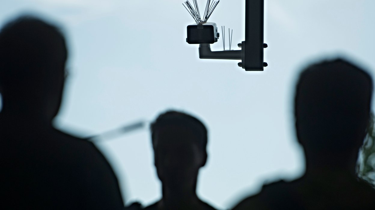 Look out, Face ID: This hat can fool facial recognition