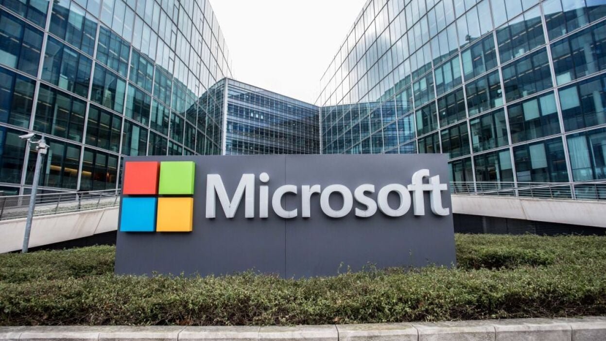 Microsoft says it can ban your Skype or Xbox Live account for